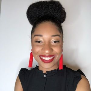 Meet your Posher, Jalissa